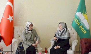 Yeniden Refah Partisi İstanbul İl Başkanlığından HÜDA PAR İl Başkanlığına ziyaret