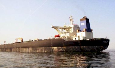 İran Hürmüz'de yabancı petrol tankerine el koydu