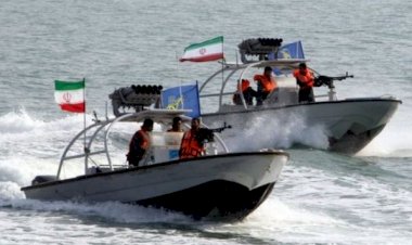 İran İngiltere bandıralı bir tankere el koydu