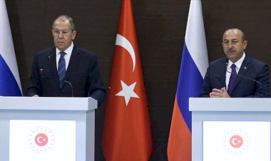 Çavuşoğlu ve Lavrov Suriye'yi görüştü