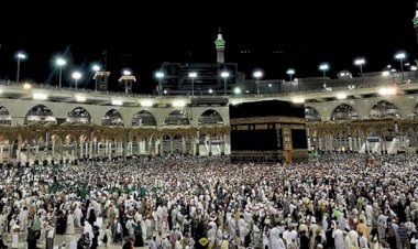 Hac için kutsal topraklara gelenlerin sayısı 1 milyona yaklaştı