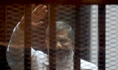 Mursi'nin oğlundan babası için Arafat'ta dua talebi