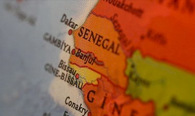 Senegal'de Fransız okulunun kampüste namaz kılınmasını yasakladığı iddiası