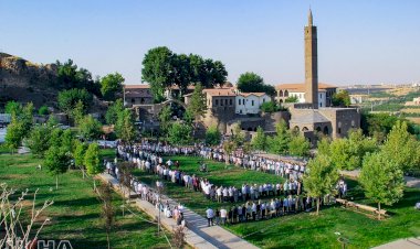 Peygamber Sevdalıları Diyarbakır'da bayramlaştı