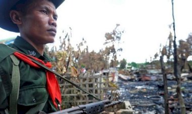 Myanmar'da askeri akademiye saldırı