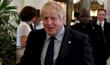 Boris Johnson’dan erken seçim resti