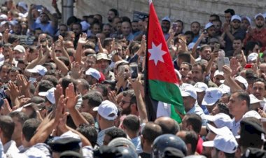 Ürdün'de öğretmenler zam için grevde