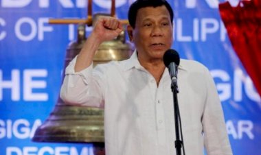 Duterte'den Filipinler halkına: Rüşvet isteyen memurları vurun ama öldürmeyin