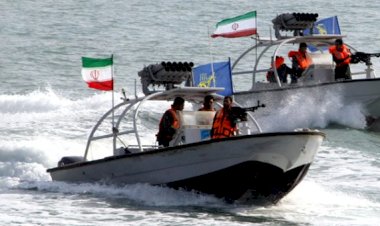 İran Devrim Muhafızları Körfez'de bir gemiye el koydu