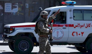 Afganistan'da elektronik kimlik dağıtım merkezine intihar saldırısı