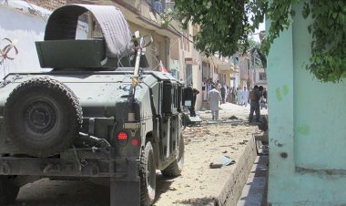 Afganistan'da seçim bürosuna bombalı saldırı