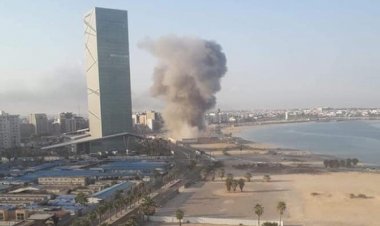 Libya'da yabancı bir ülkenin savaş uçakları Trablus'u bombaladı