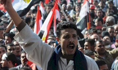 Mısır'da Sisi karşıtları yeniden sokaklarda