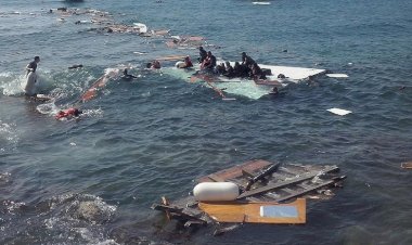 Libya açıklarında 50 düzensiz göçmeni taşıyan tekne battı