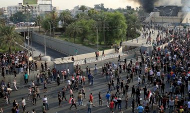 Bağdat'ta yoğun güvenlik önlemlerine rağmen gösteriler sürüyor