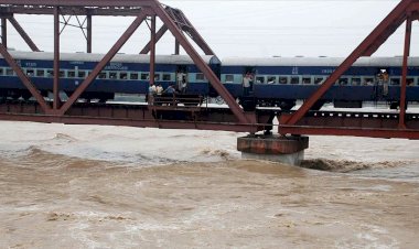 Pakistan'dan Hindistan'ın 'suyu keseceğiz' açıklamasına tepki