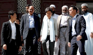 Hong Kong'da yöneticilerden camiye TOMA özrü