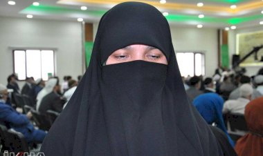 'Alimler toplumun düzelmesi için neler yapılması gerektiğini hatırlatan rehberlerdir'