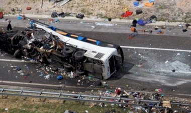 İran'da trafik kazasında 28 düzensiz göçmen öldü