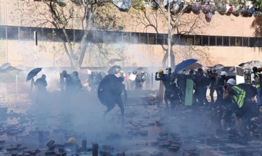 Protestolar Hong Kong'u toplumsal kaos noktasına sürükledi
