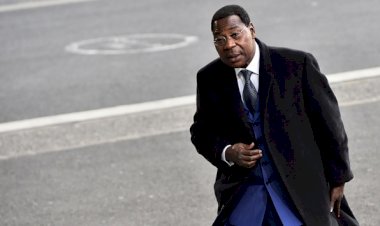 Sürgündeki eski Benin Cumhurbaşkanı ülkesine geri döndü