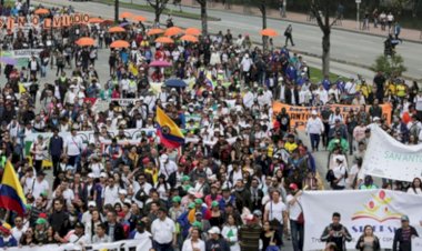 Kolombiya genel grev nedeniyle sınırlarını geçici kapattı