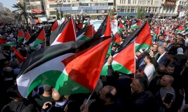 Filistinliler ABD'nin Yahudi yerleşim birimleri kararını protesto etti