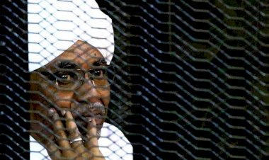 Sudan'da Beşir yönetiminin 'ortadan kaldırılması yasası' onaylandı