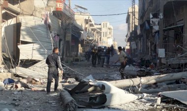 Rusya ve Esed rejiminin İdlib'e hava saldırılarında 11 sivil öldü