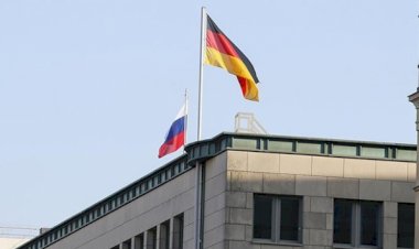 Rusya'dan iki Alman diplomatı sınır dışı etme kararı