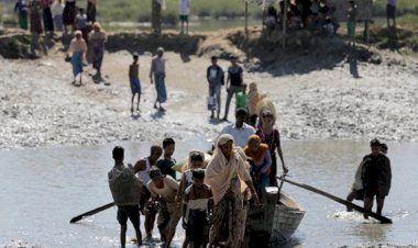 Myanmar, 173 Rohingya Müslümanını taşıyan gemiyi ele geçirdi