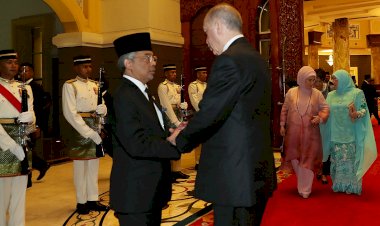 Erdoğan Malezya Başbakanı ve Kralı ile görüştü