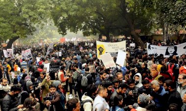 Dünya Müslüman Alimler Birliğinden Hindistan'daki Vatandaşlık Yasası'na tepki