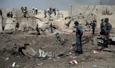 Afganistan'da karakola bombalı saldırı: 10 ölü