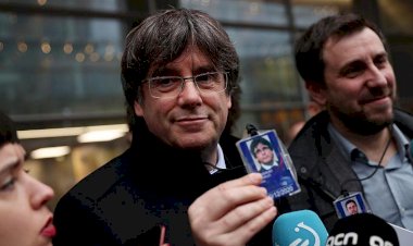 Belçika yargısı Katalan lider Puigdemont'un iadesini kabul etmedi
