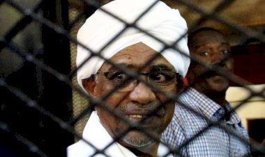 Sudan'da Ömer el-Beşir'in partisine bağlı kurumlara el koyuldu