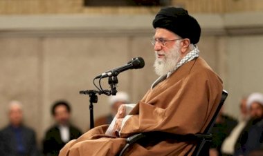 İran lideri Hamaney'den uçak kazasını inceleme talimatı