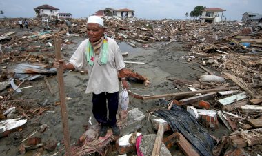 Endonezya'daki doğal afetler 10 yılda 12 bin cana mal oldu