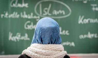 Avusturya’da başörtüsü yasağı Anayasa Mahkemesine taşındı