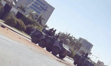 Sudan'ın başkenti Hartum'da yoğun çatışma sesleri