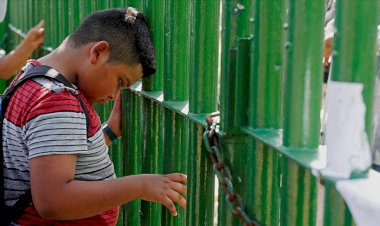Orta Amerika ülkelerinden yola çıkan göçmenler Meksika sınırına ulaştı
