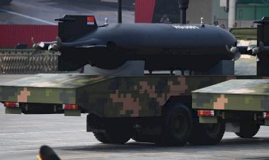 Casus denizaltı yakalayan Çinli balıkçılara Pekin'den 400 bin TL ödül