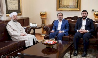 HÜDA PAR'dan bir heyet Diyanet İşleri Başkanı'nı ziyaret etti