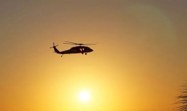 ABD helikopterleri füze saldırısının ardından Bağdat'taki Büyükelçilik kompleksine indi