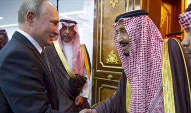 Putin ve Kral Selman 'petrol piyasalarını' görüştü