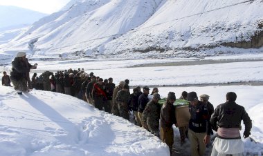 Afganistan'da çığ felaketi: 21 ölü