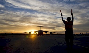 BAE, Hafter'e askeri destek için Abu Dabi'den Libya'ya hava köprüsü kurdu