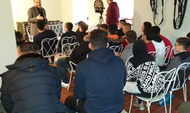 Hamburg Vahdet Camii öğrencileri 'Manevi Gençlik' kampında buluştu