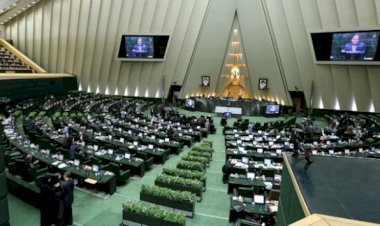 İran Meclisi'ndeki 23 milletvekilinde koronavirüs tespit edildi