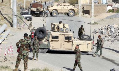 Afganistan'da Taliban ile polis arasında çıkan çatışmada 6 polis öldü